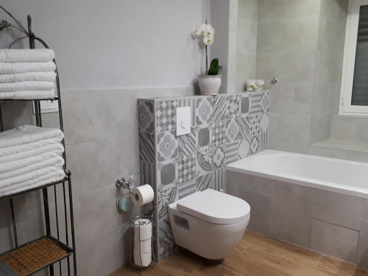 Guesthouse Juric Skradin Bagian luar foto